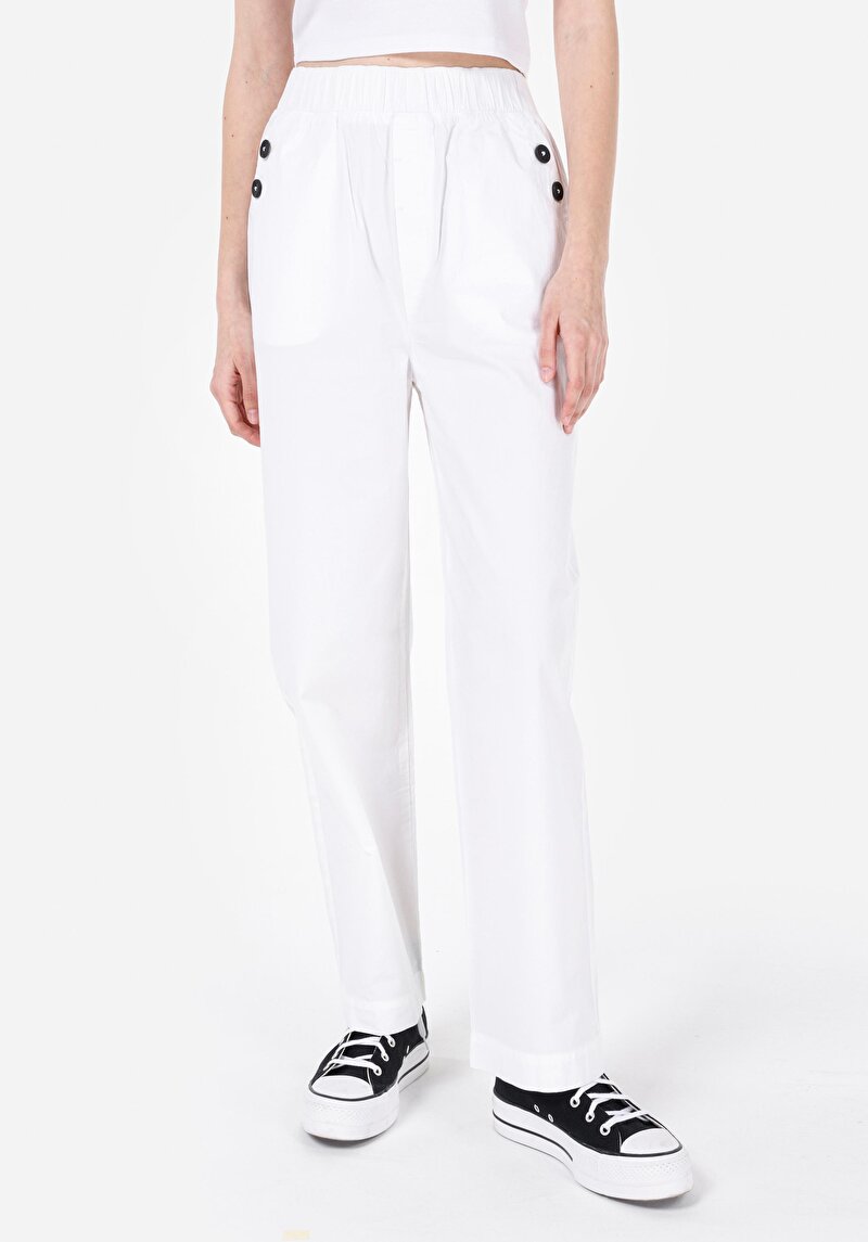 Regular Fit Yüksek Bel Geniş Paça Kadın Beyaz Pantolon