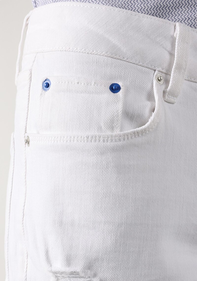 Straight Fit Düşük Bel  Erkek Beyaz Jean Şort