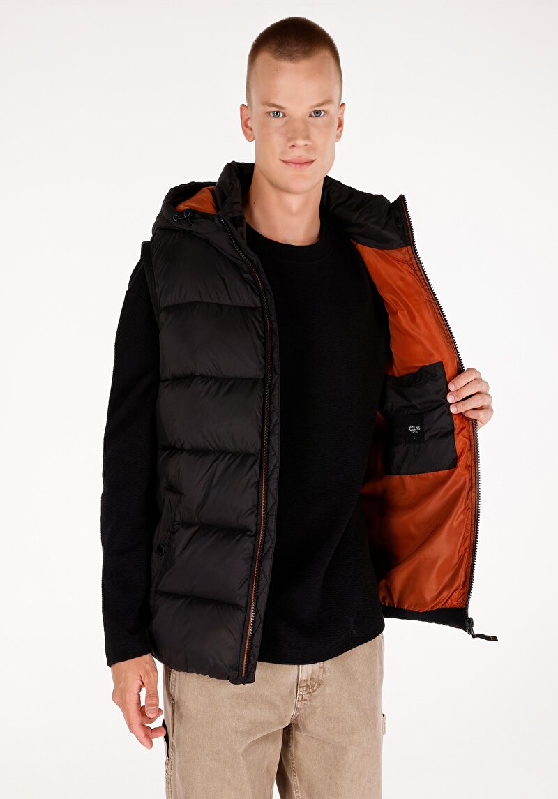 Regular Fit Kapüşonlu Erkek Siyah Yelek