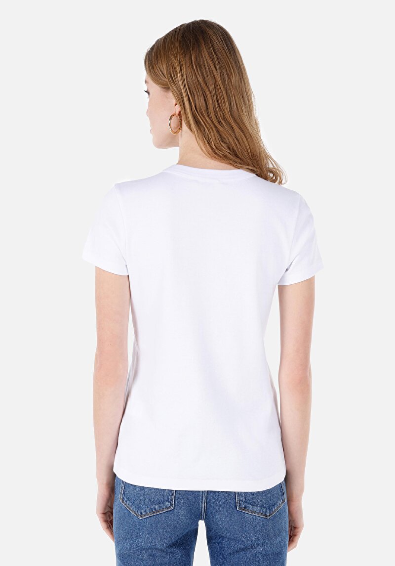 Slim Fit Yuvarlak Yaka Düz Kadın Beyaz Kısa Kol Tişört