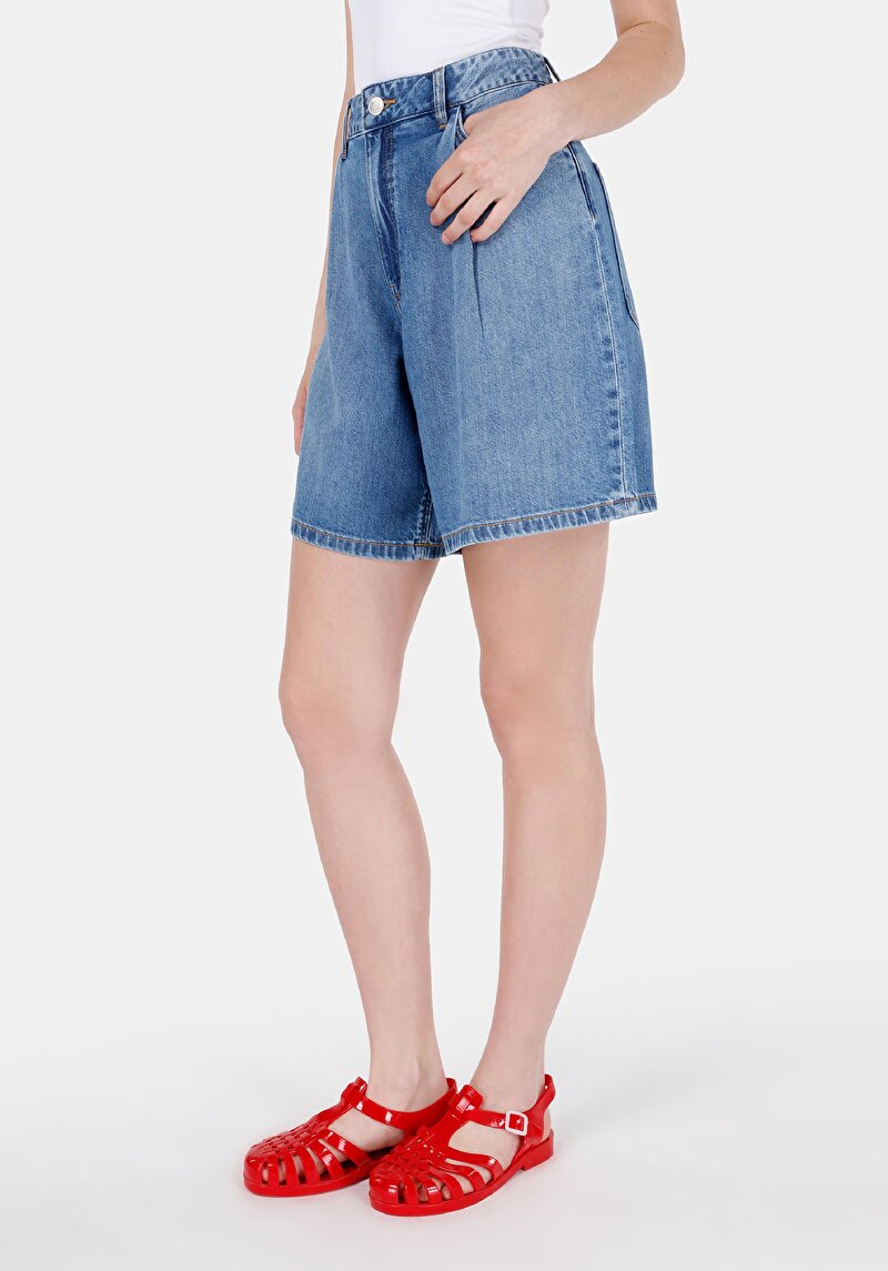 Loose Fit Orta Bel Kadın İndigo Jean Şort