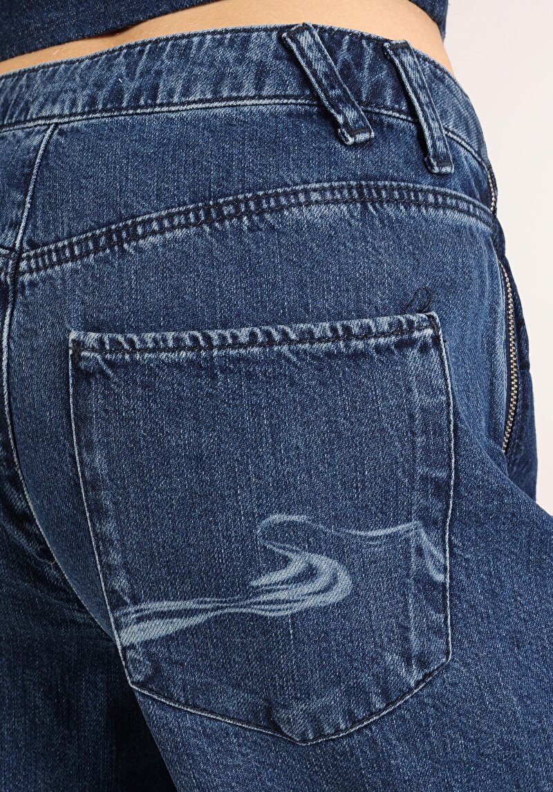 Regular Fit Orta Bel Düz Paça Kadın İndigo Jean Pantolon