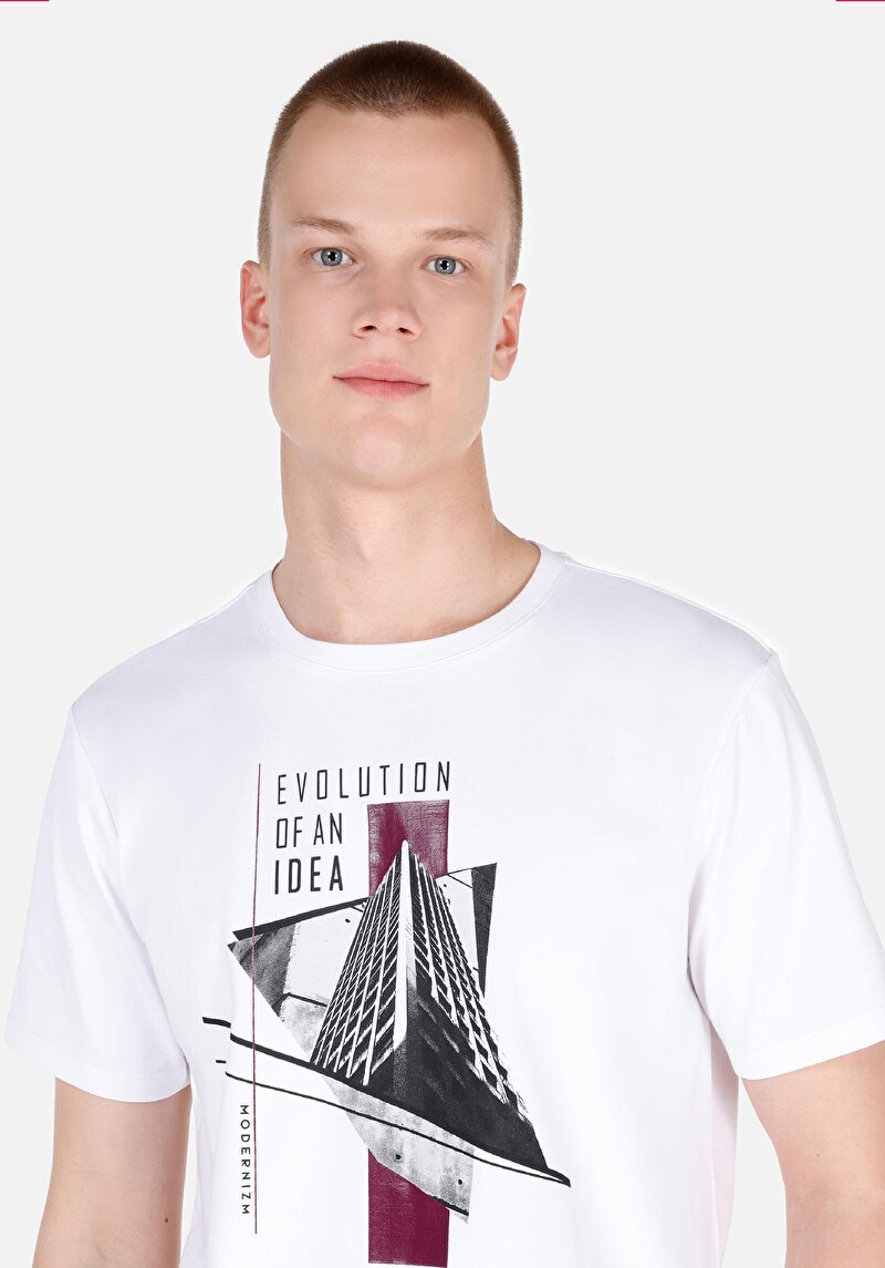 Regular Fit Yuvarlak Yaka Erkek Beyaz Kısa Kol Tişört