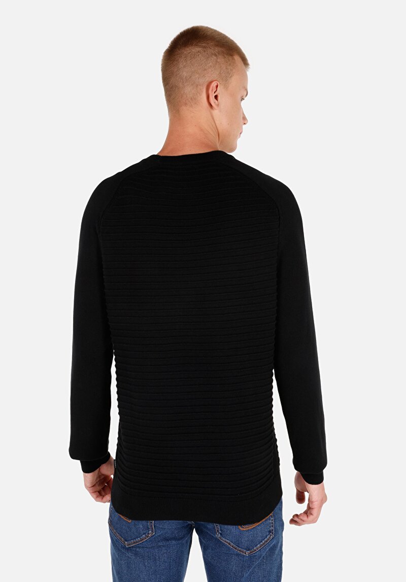 Regular Fit Yuvarlak Yaka Jakarlı Erkek Siyah Kazak