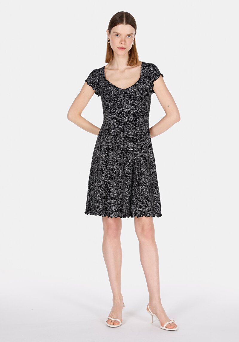 Slim Fit Çiçekli Kadın Siyah Kısa Kol Elbise