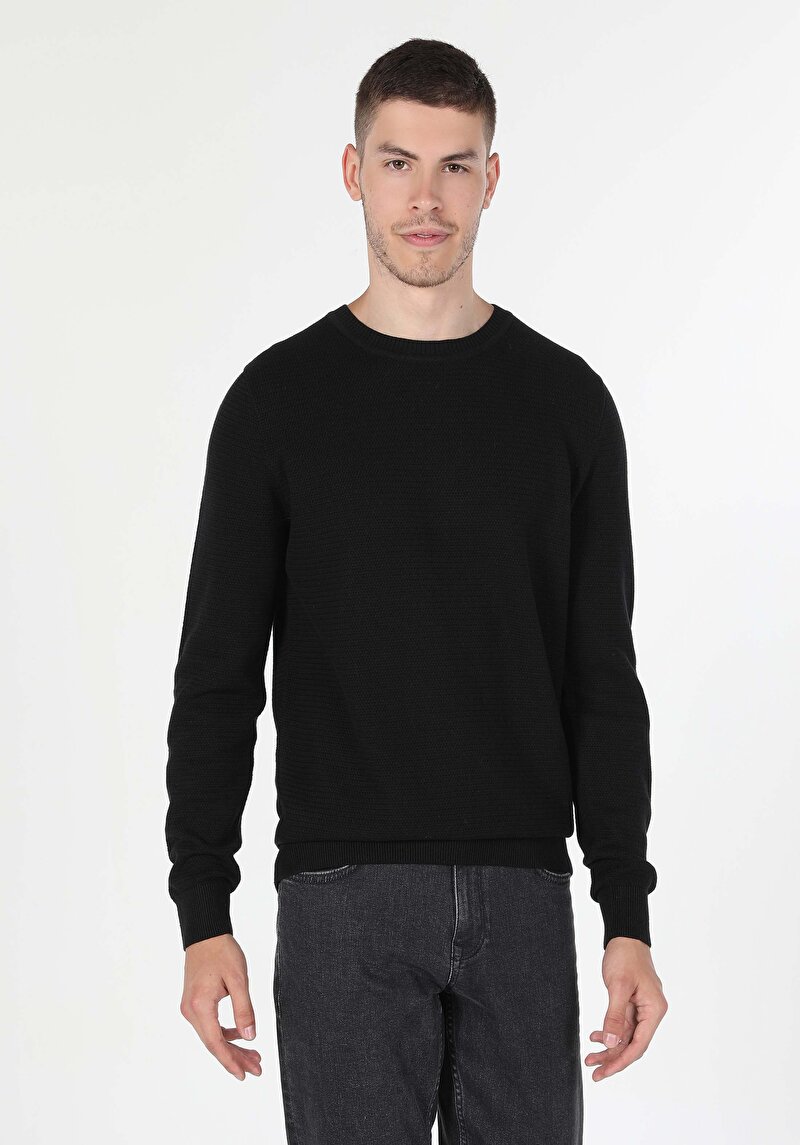 Regular Fit Pamuklu Yuvarlak Yaka Jakarlı Erkek Siyah Triko Kazak