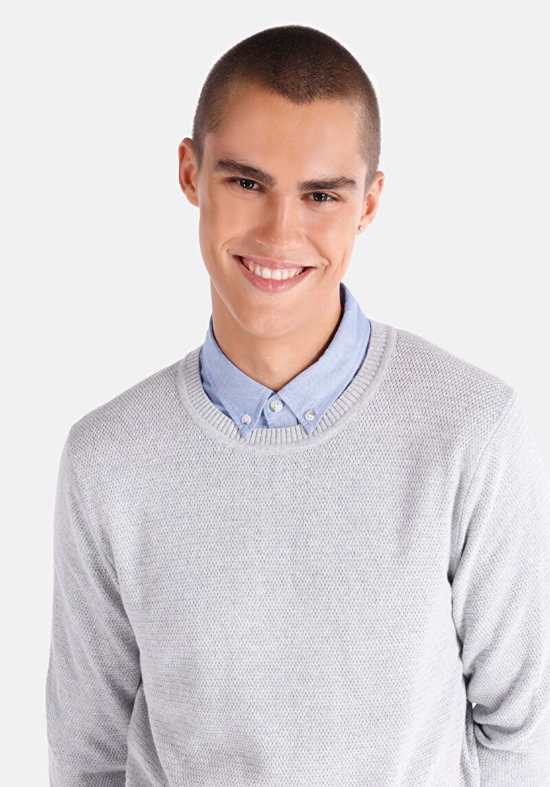 Regular Fit Yuvarlak Yaka Jakarlı Erkek Beyaz Triko Kazak