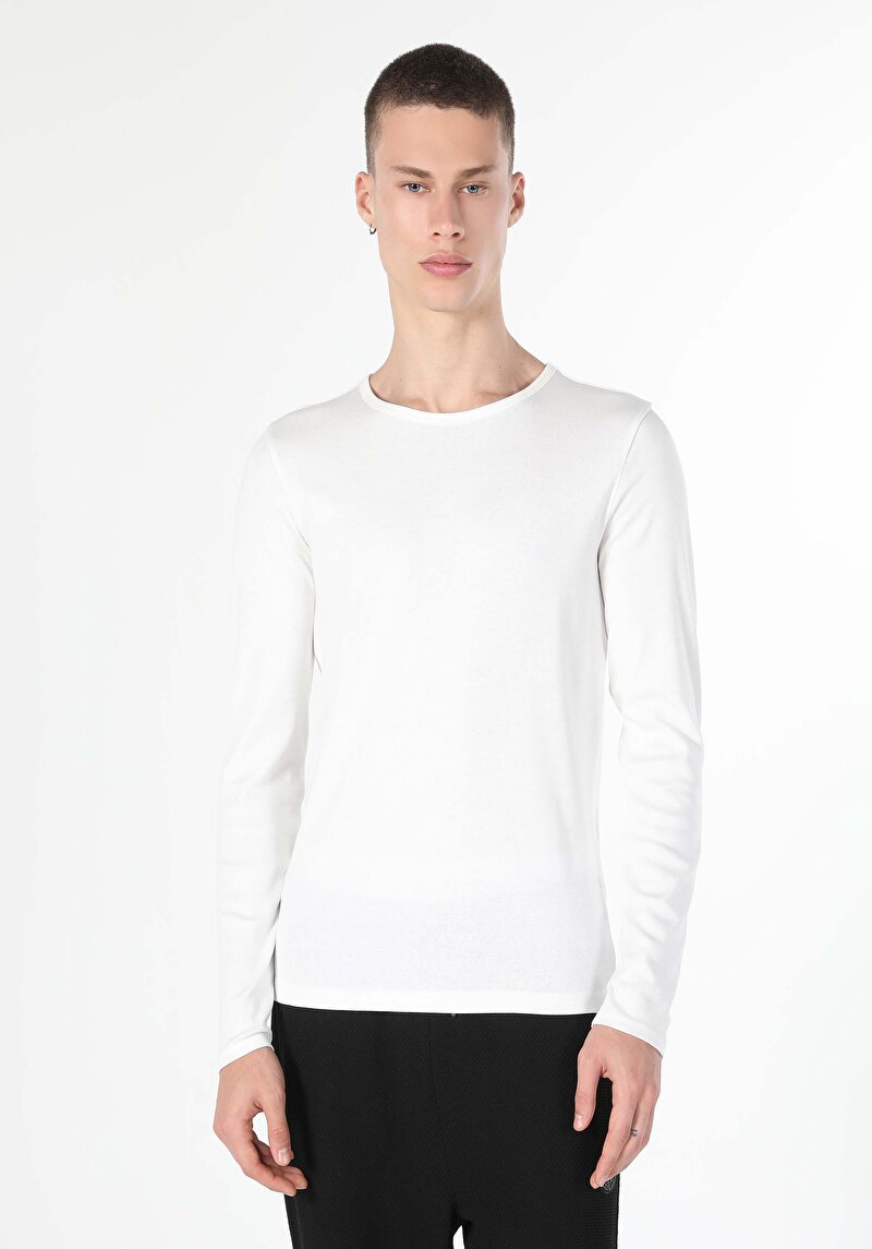 Slim Fit Yuvarlak Yaka Düz Erkek Beyaz Uzun Kol Tişört