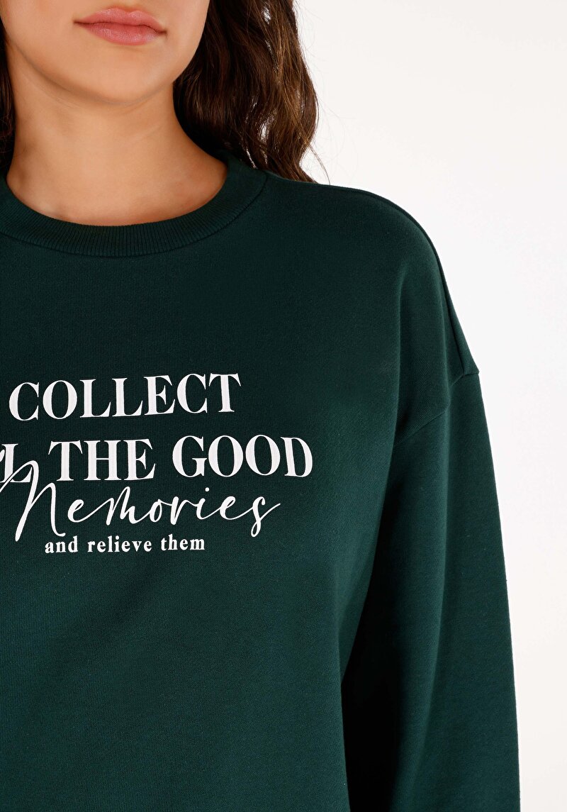 Regular Fit Yuvarlak Yaka Baskılı Kadın Yeşil Sweatshirt
