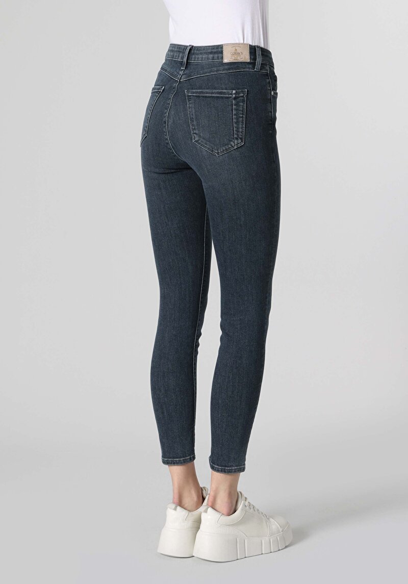 Skinny Fit Orta Bel Dar Paça Kadın Koyu İndigo Jean Pantolon