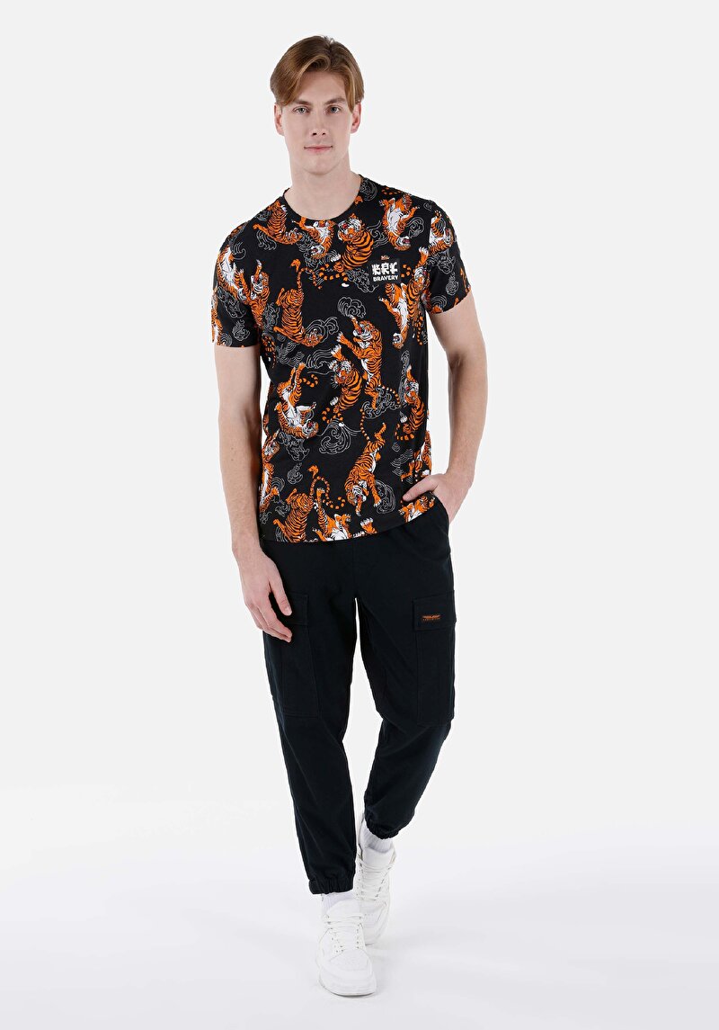 Regular Fit Yuvarlak Yaka Pamuklu Baskılı Erkek Siyah Kısa Kol Tişört