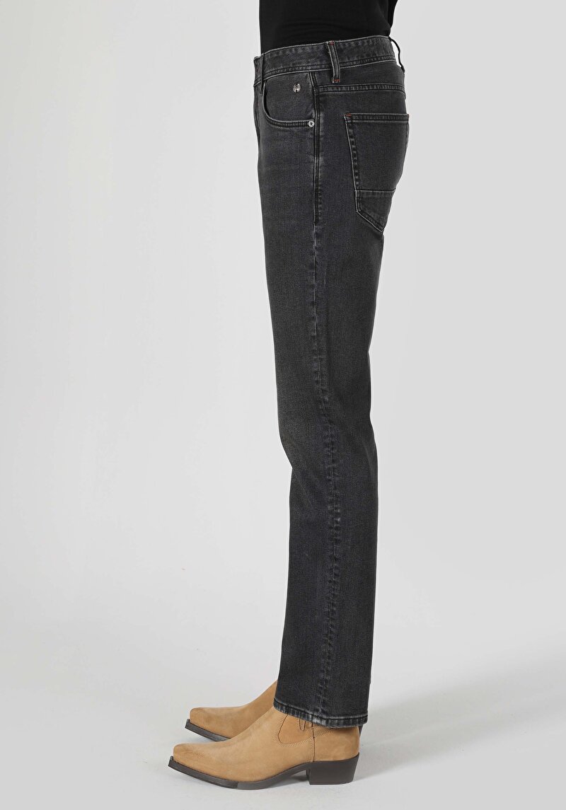 045 Davıd Regular Fit Orta Bel Düz Paça Erkek Siyah Jean Pantolon Cl1063536
