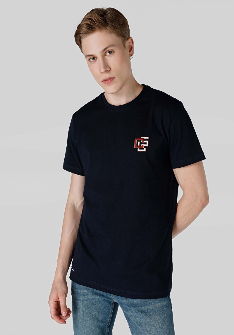 Comfort Fit Yuvarlak Yaka Erkek Lacivert Kısa Kol Tişört