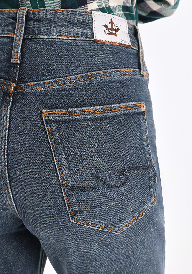 Slim Fit Orta Bel Daralan Paça Kadın İndigo Jean Pantolon