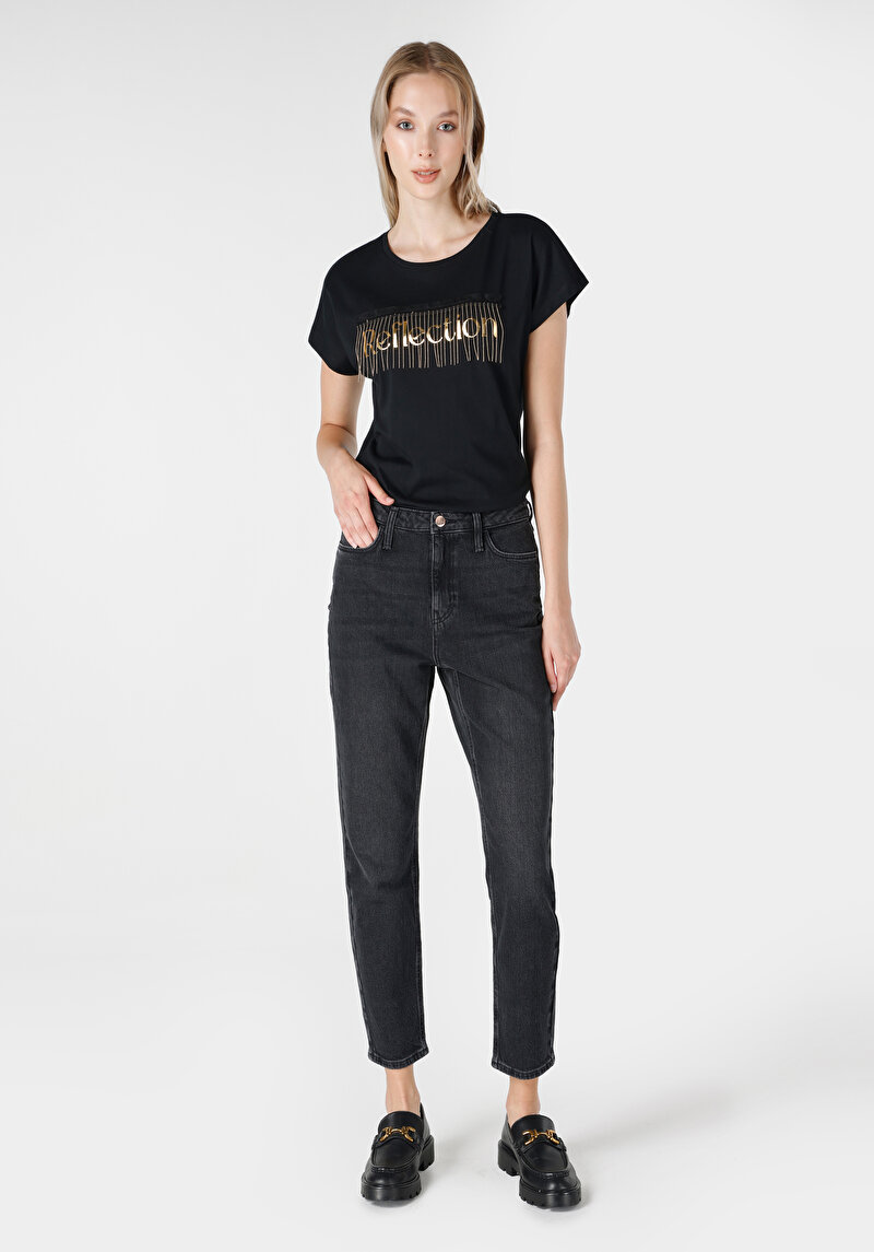 Mom Fit Yüksek Bel Daralan Paça Kadın İndigo Jean Pantolon