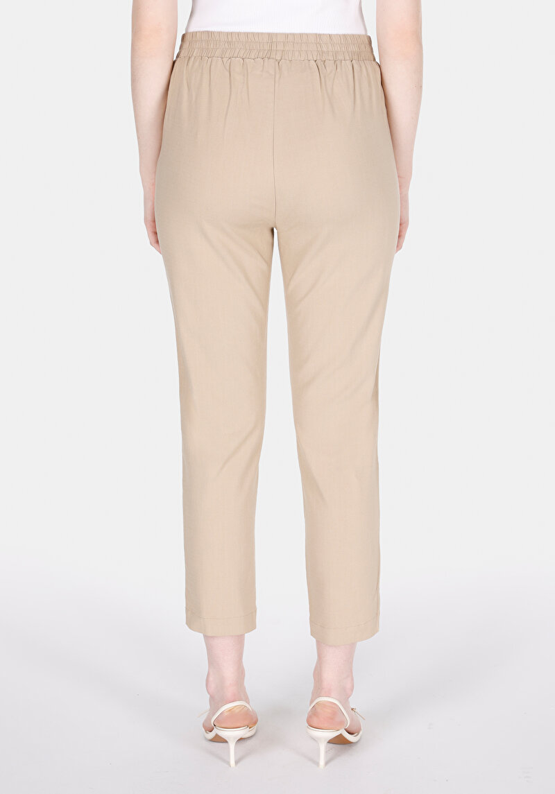 Regular Fit Düşük Bel Düz Paça Kadın Vizon Pantolon