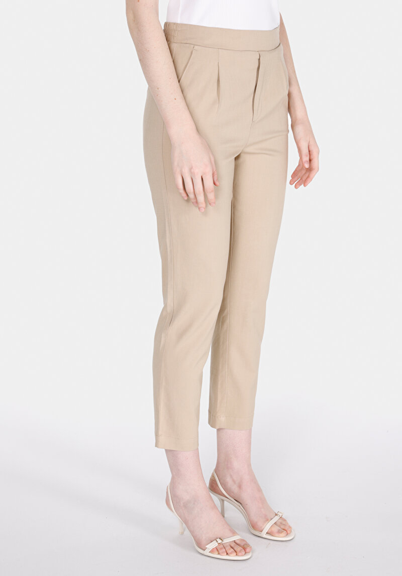Regular Fit Düşük Bel Düz Paça Kadın Vizon Pantolon