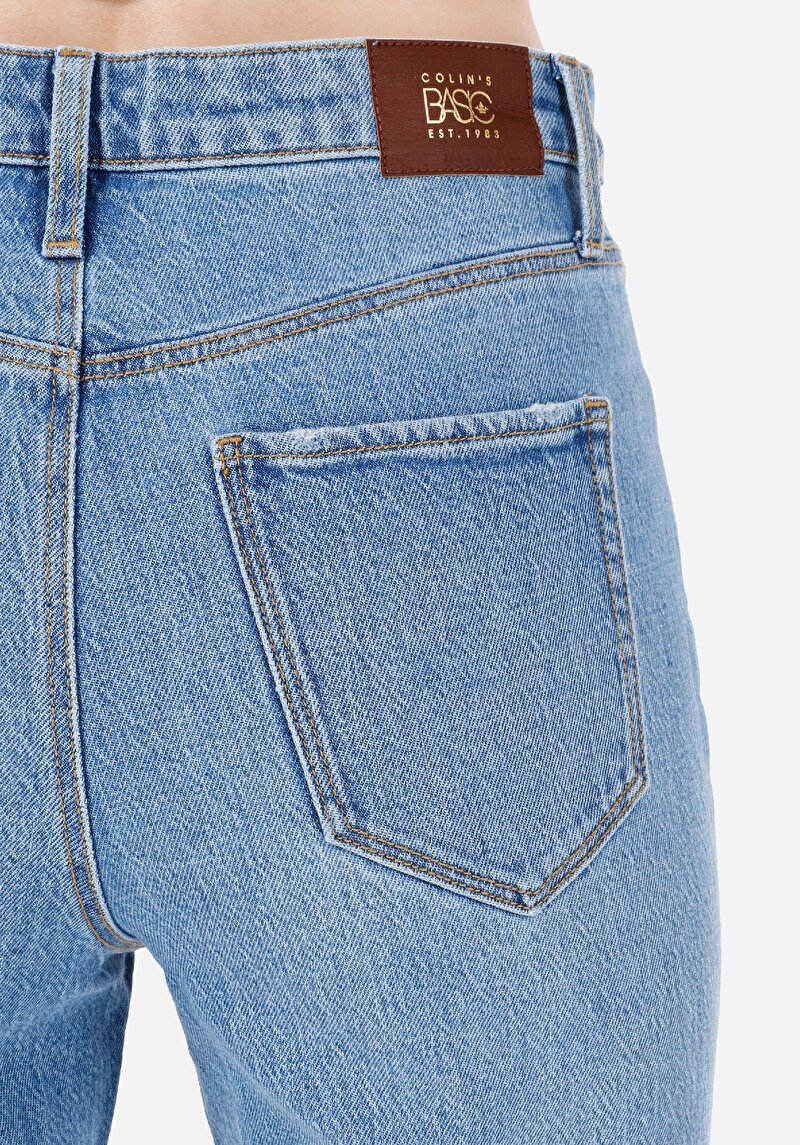 Mom Fit Yüksek Bel Daralan Paça Kadın İndigo Jean Pantolon