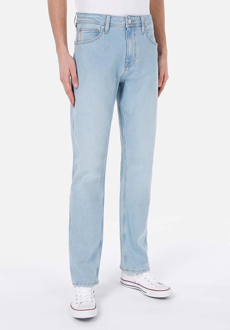 Regular Fit Erkek Açik İndigo Jean Pantolon