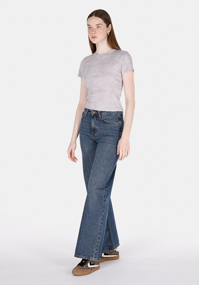 Slim Fit Yuvarlak Yaka Baskılı Kadın Pembe Kısa Kol Tişört