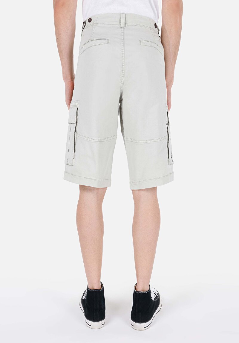 Regular Fit Cepli Orta Bel Düz Erkek Taş Şort