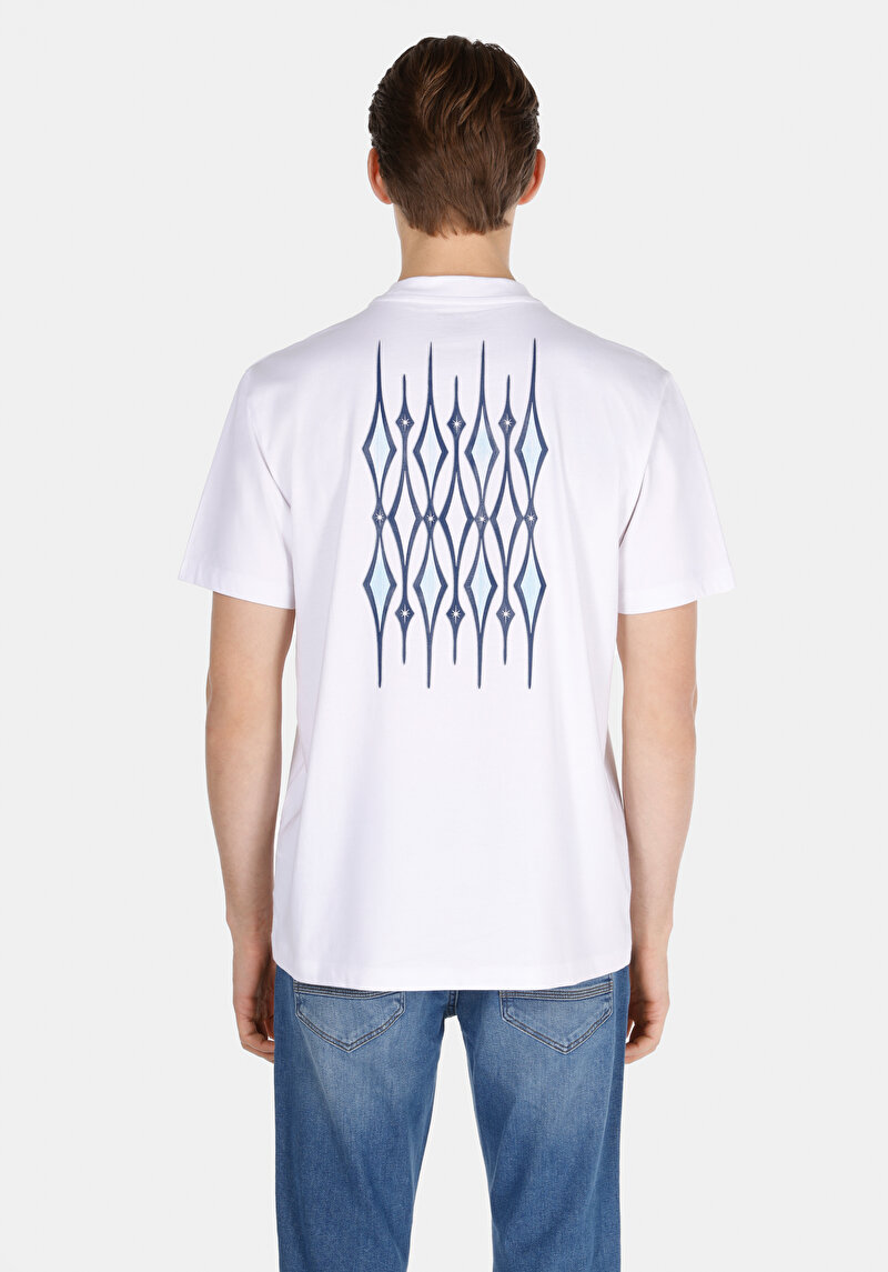 Comfort Fit Yuvarlak Yaka Düz Erkek Desen Baskılı Beyaz Kısa Kol Tişört