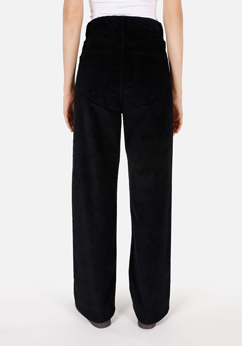 Regular Fit Yüksek Bel Geniş Paça Kadın Siyah Pantolon