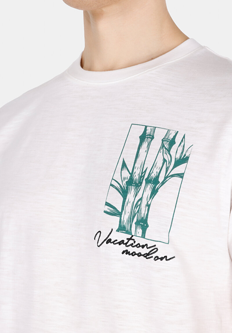 Regular Fit Yuvarlak Yaka Düz Erkek Beyaz Kısa Kol Tişört