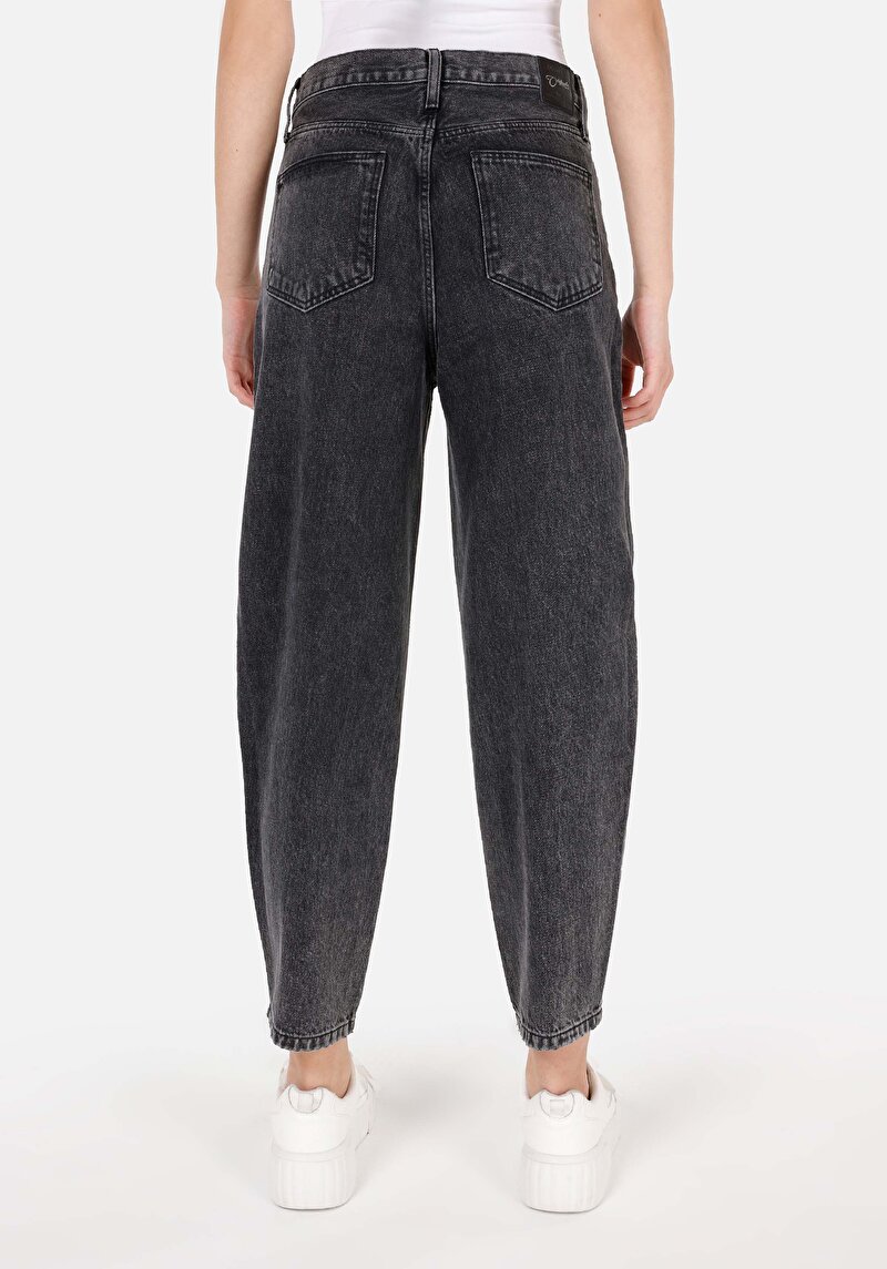 Balloon Fit Kadın Denim Jean Pantolon