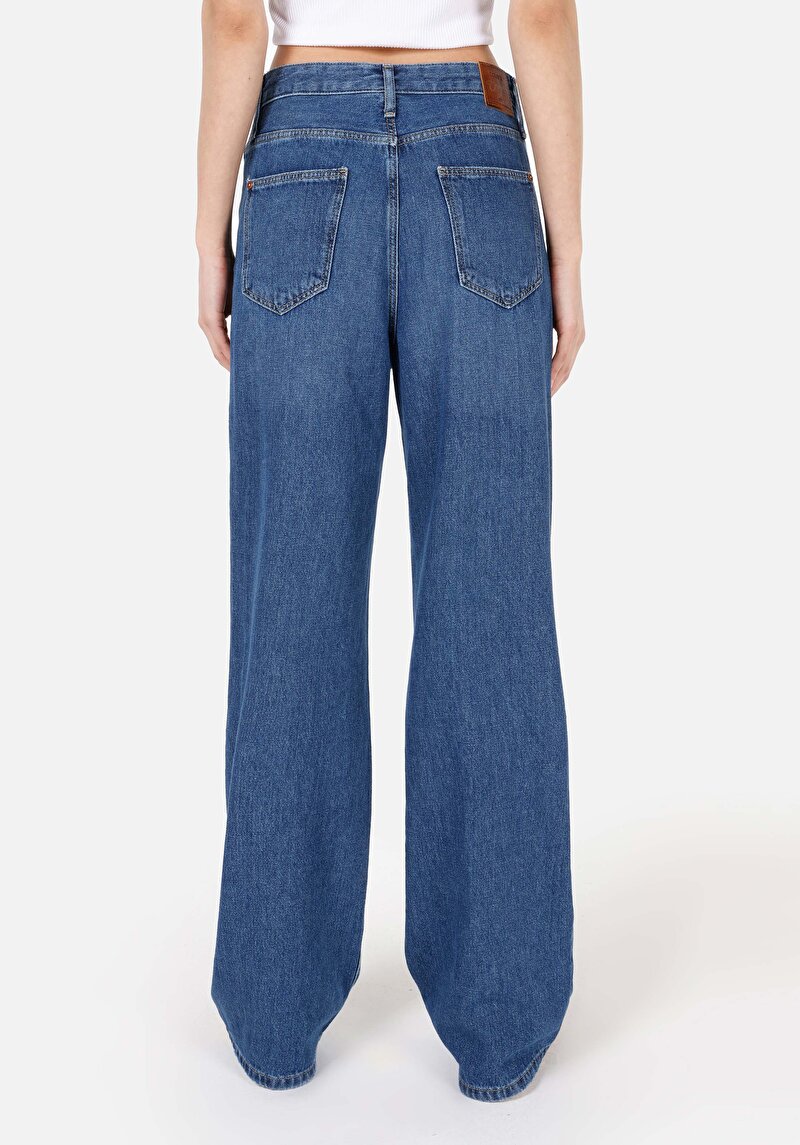 Regular Fit Kadın İndigo Pamuklu Cepli Jean Pantolon