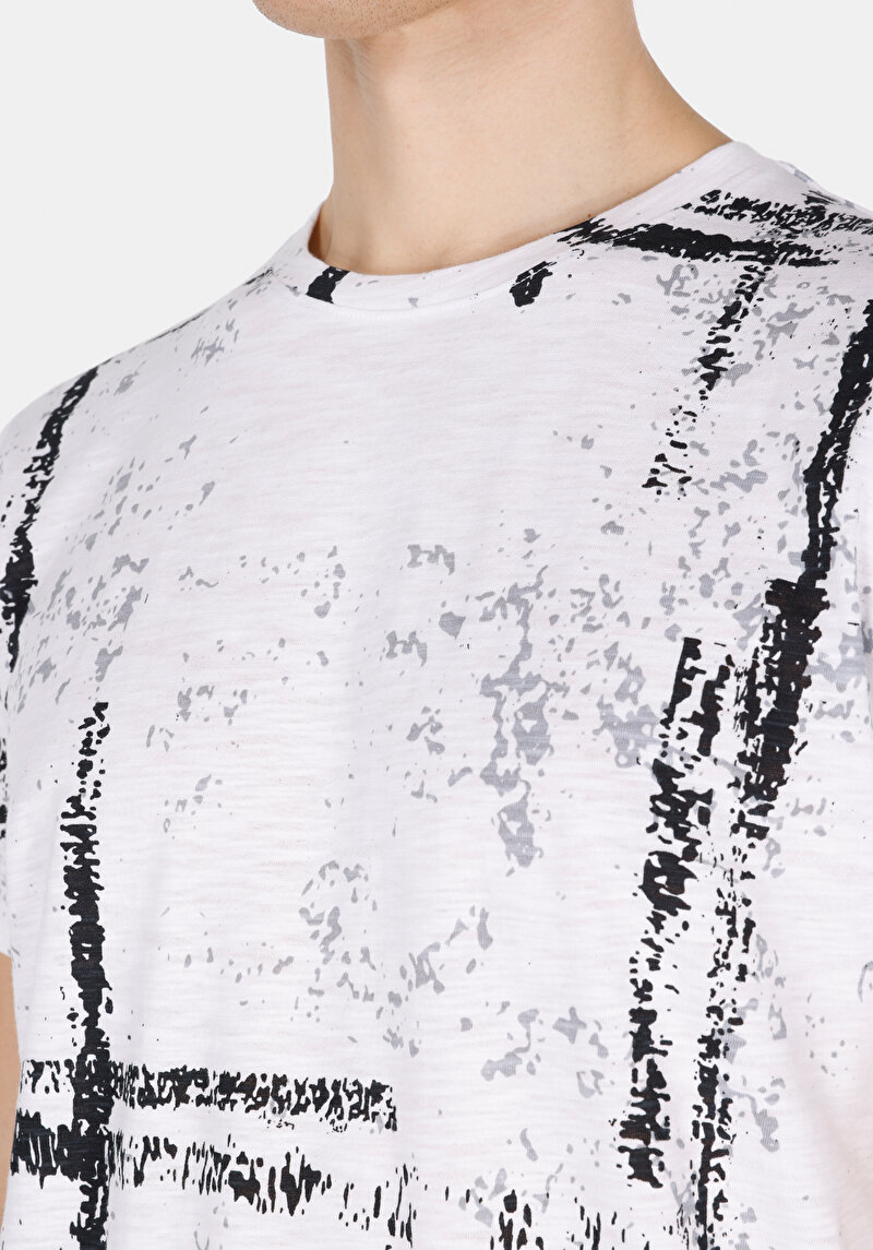 Regular Fit Yuvarlak Yaka Baskılı Erkek Beyaz Kısa Kol Tişört