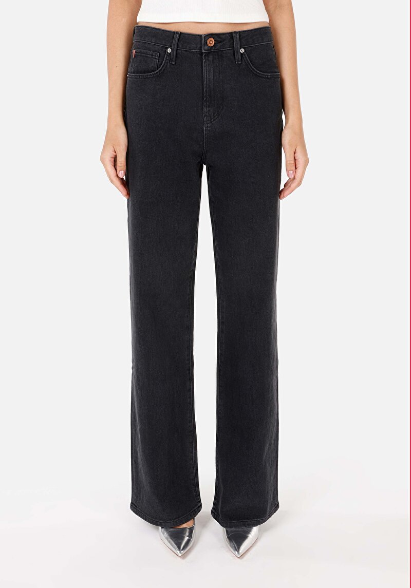 Regular Fit   Kadın Siyah Jean Pantolon