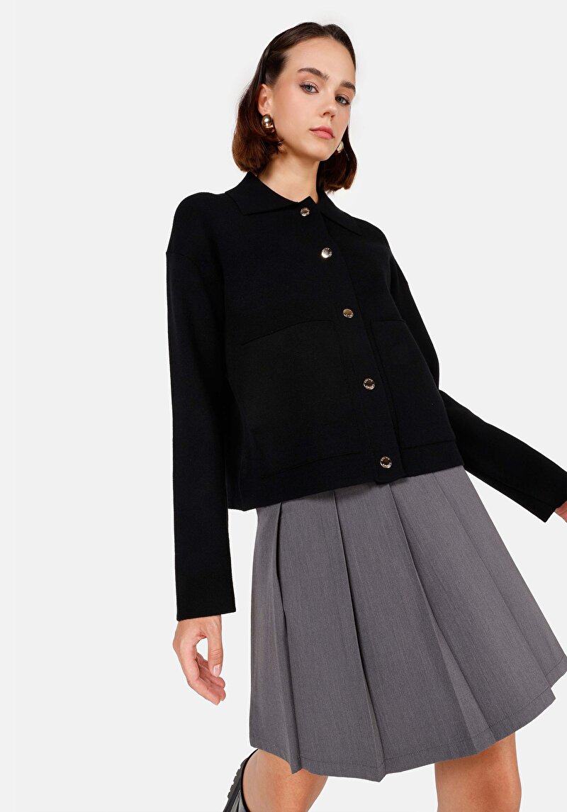 Regular Fit Düğmeli Kadın Siyah Hırka