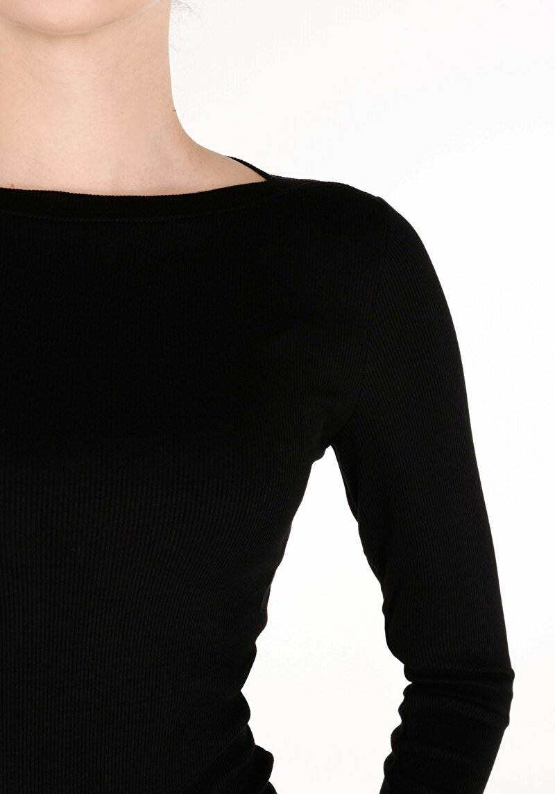 Slim Fit Kayık Yaka Düz Kadın Siyah Uzun Kol Tişört