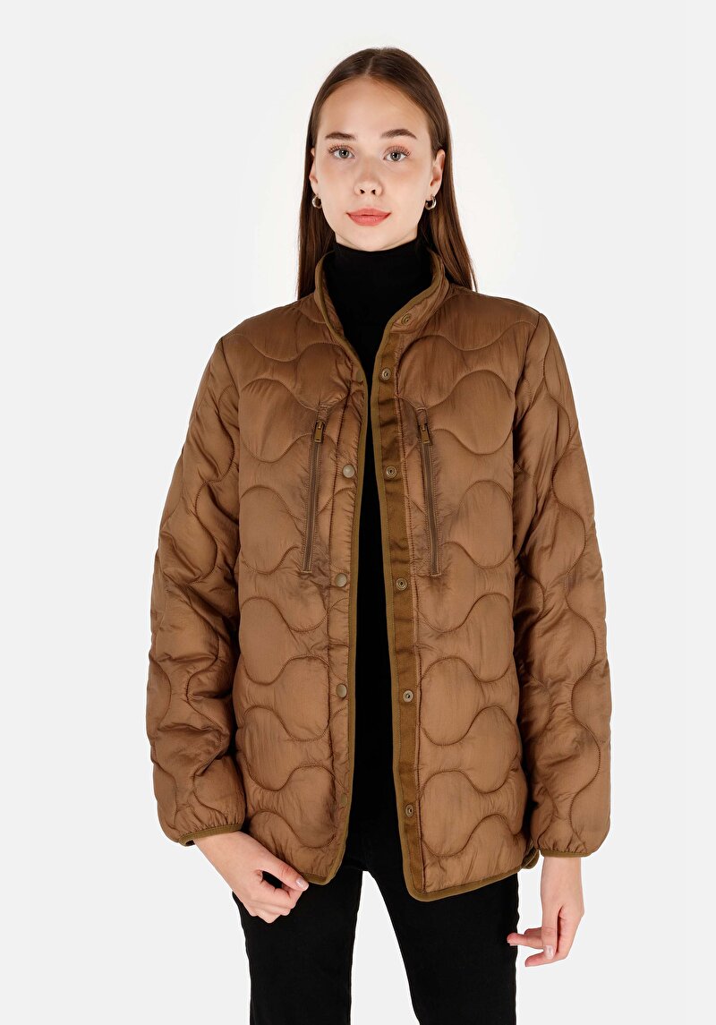 Regular Fit Dik Yaka    Kadın Kahverengi Mont