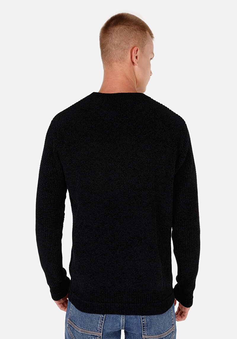 Regular Fit Yuvarlak Yaka Jakarlı Erkek Siyah Kazak