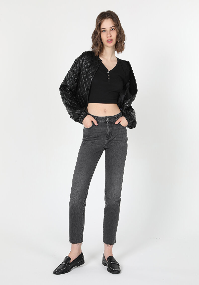 Slim Fit Orta Bel Düz Paça Kadın Denim Jean Pantolon