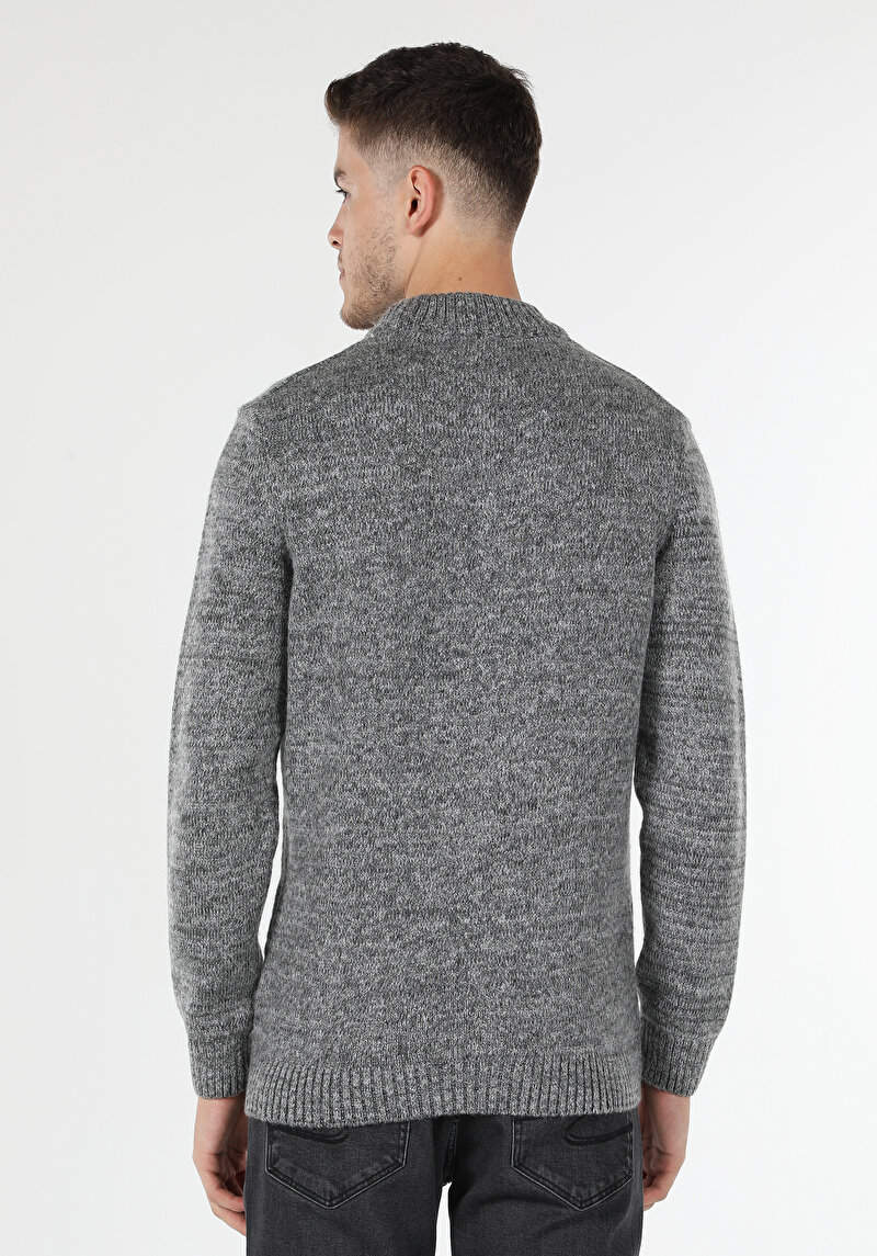 Regular Fit Yarım Balıkçı Yaka Jakarlı Erkek Gri Kazak