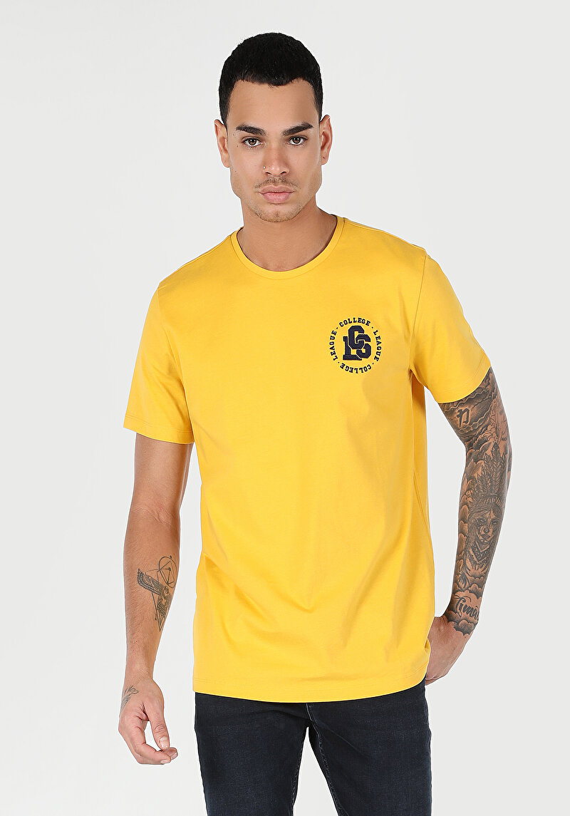 Regular Fit Yuvarlak Yaka Düz Erkek Sari Kısa Kol Tişört