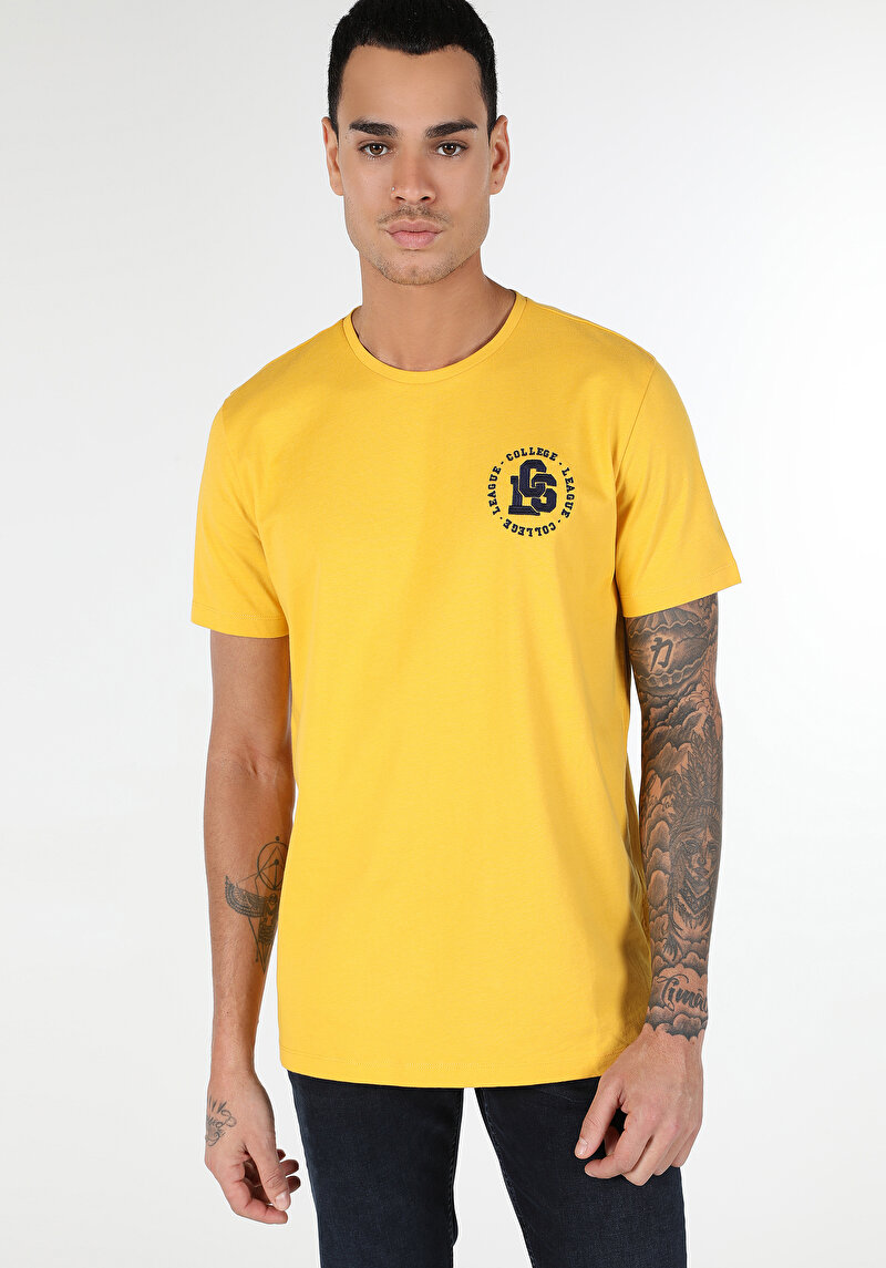 Regular Fit Yuvarlak Yaka Düz Erkek Sari Kısa Kol Tişört