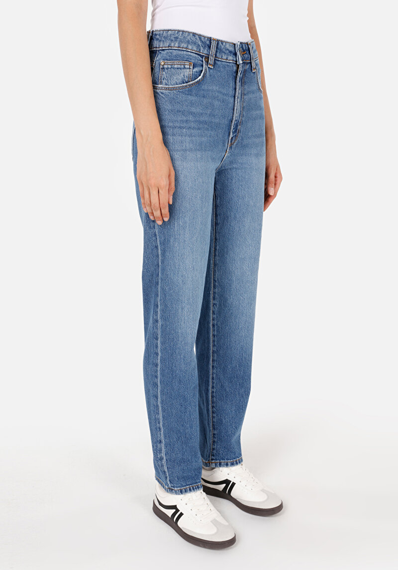 Straight Fit Kadın Mid İndigo Denim Jean Pantolon