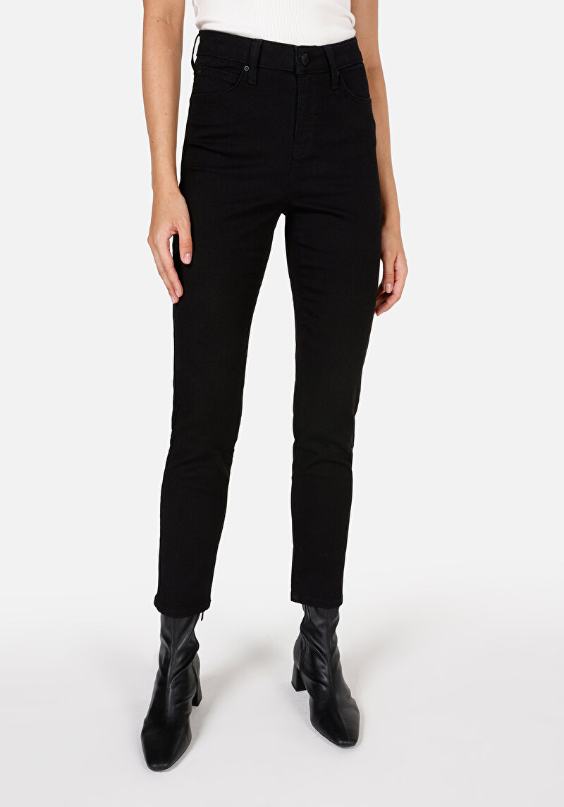 Slim Fit Orta Bel Düz Paça Kadın Siyah Denim Jean Pantolon