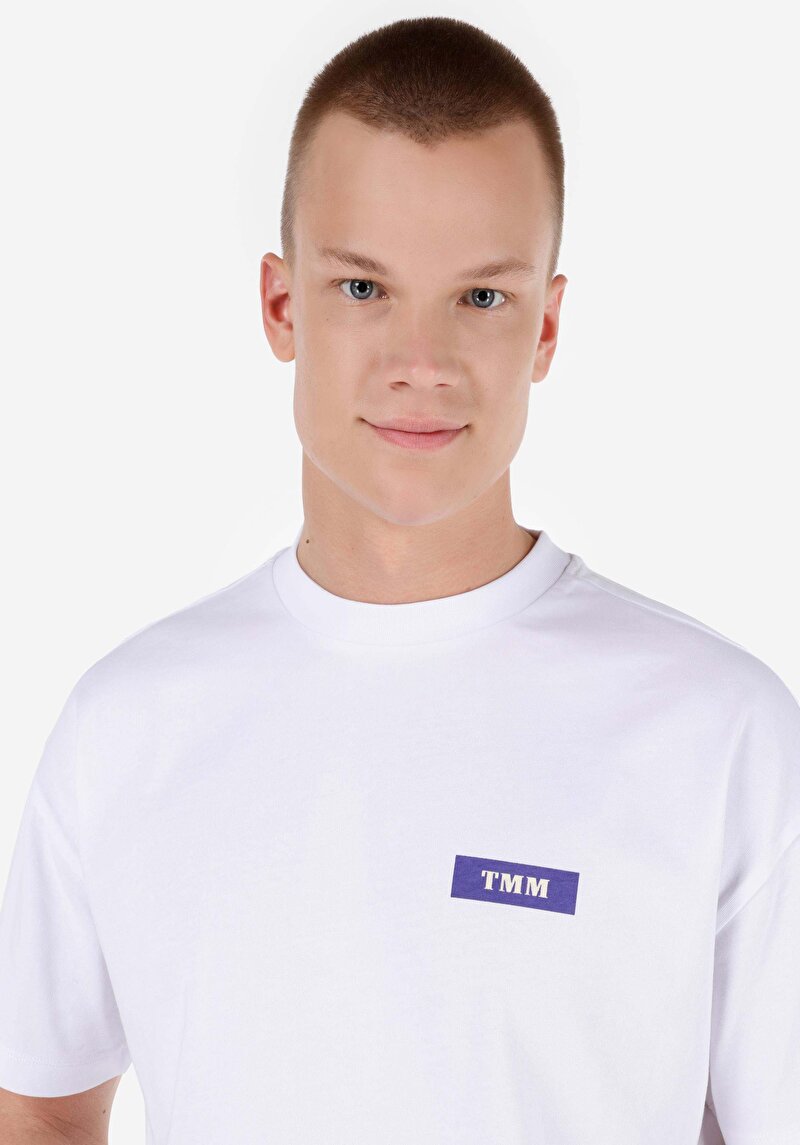 Comfort Fit Yuvarlak Yaka  Kadın Beyaz Kısa Kol Tişört