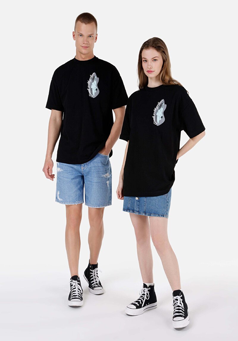 Comfort Fit Yuvarlak Yaka  Kadın Siyah Kısa Kol Tişört