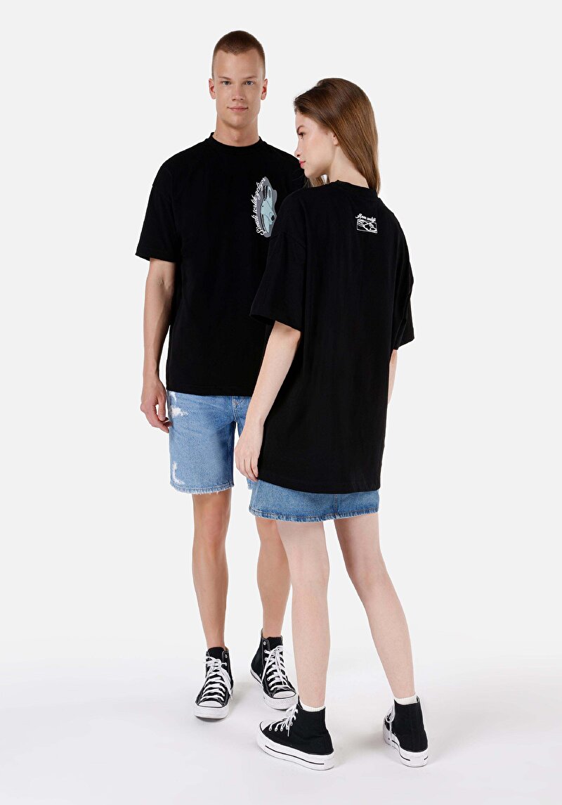 Comfort Fit Yuvarlak Yaka  Kadın Siyah Kısa Kol Tişört