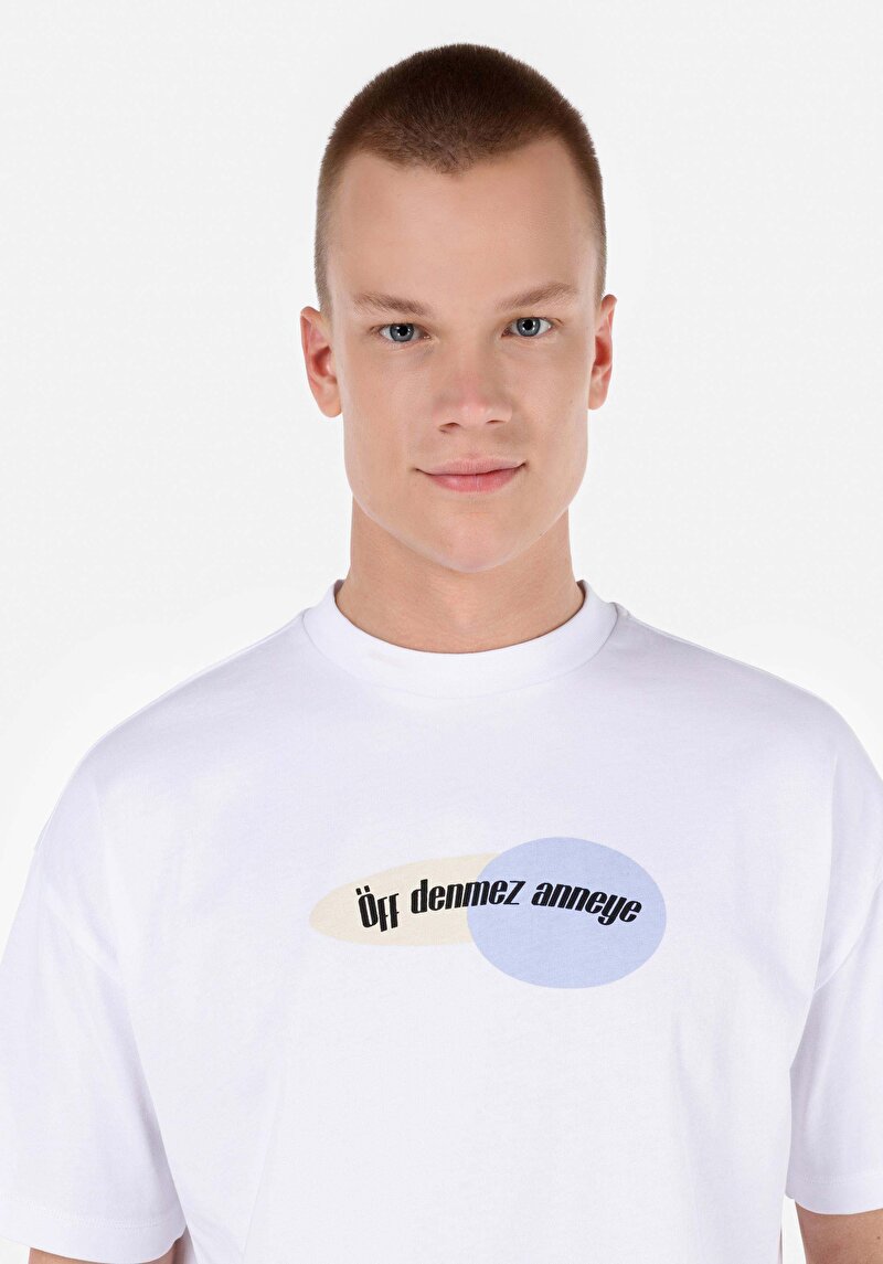 Comfort Fit Yuvarlak Yaka Baskılı Kadın Beyaz Pamuk Kısa Kol Tişört