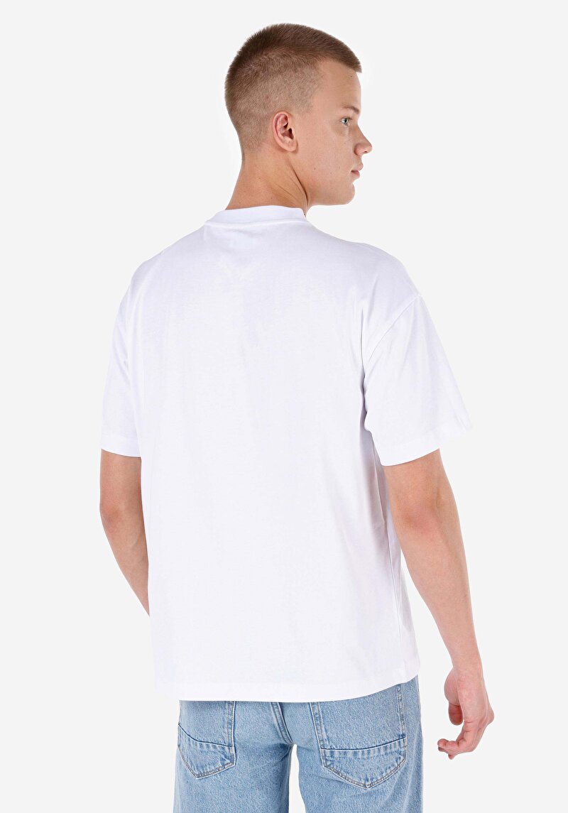 Comfort Fit Yuvarlak Yaka  Kadın Beyaz Kısa Kol Tişört