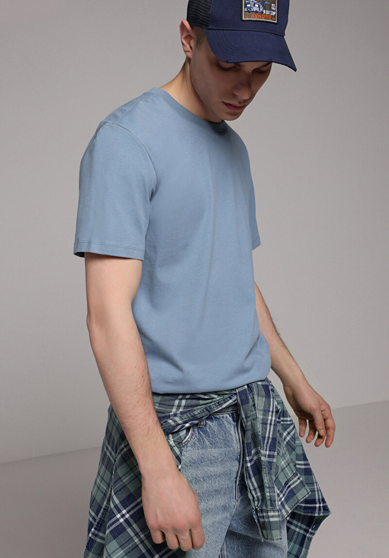 Regular Fit Yuvarlak Yaka Pamuklu Düz Erkek Mavi Kısa Kol Tişört