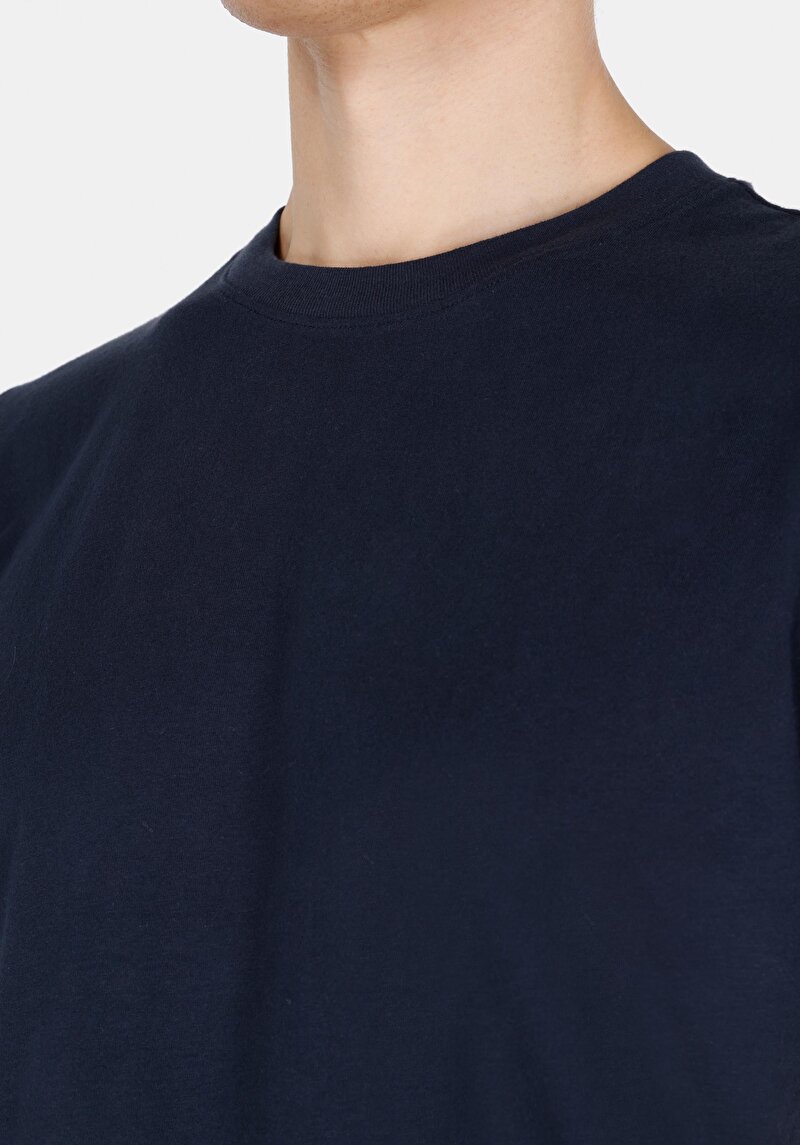 Regular Fit Yuvarlak Yaka Düz Örme Erkek Lacivert Kısa Kol Tişört