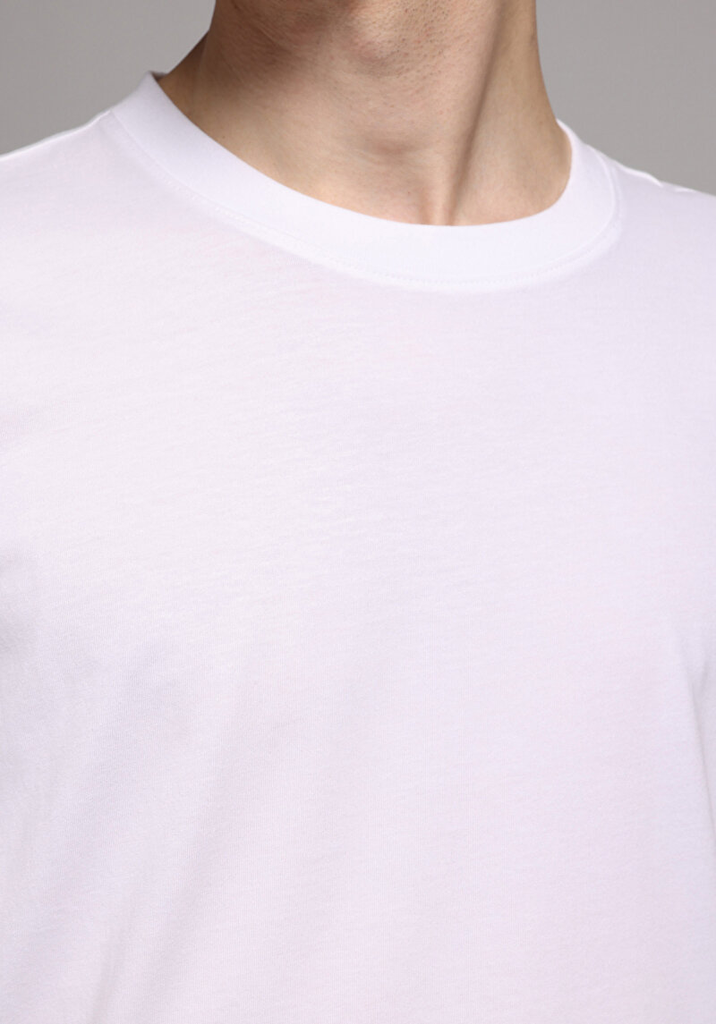 Regular Fit Yuvarlak Yaka Pamuklu Düz Erkek Beyaz Kısa Kol Tişört